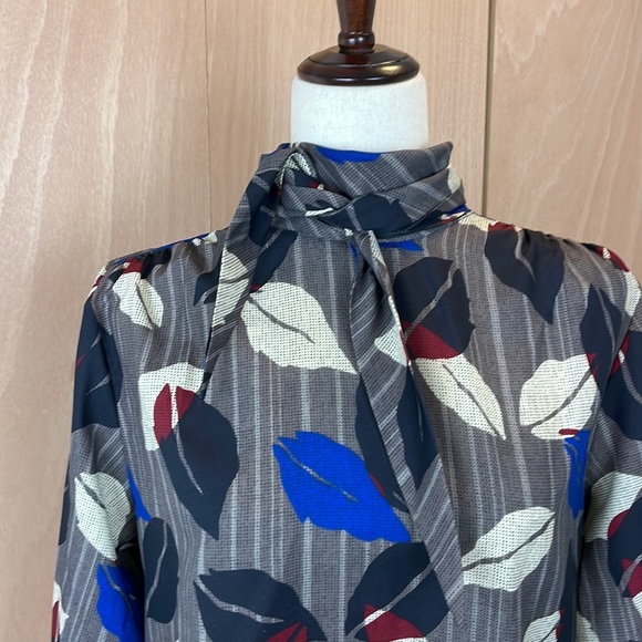 Vintage English Rose Blouse - Picture 2 of 5